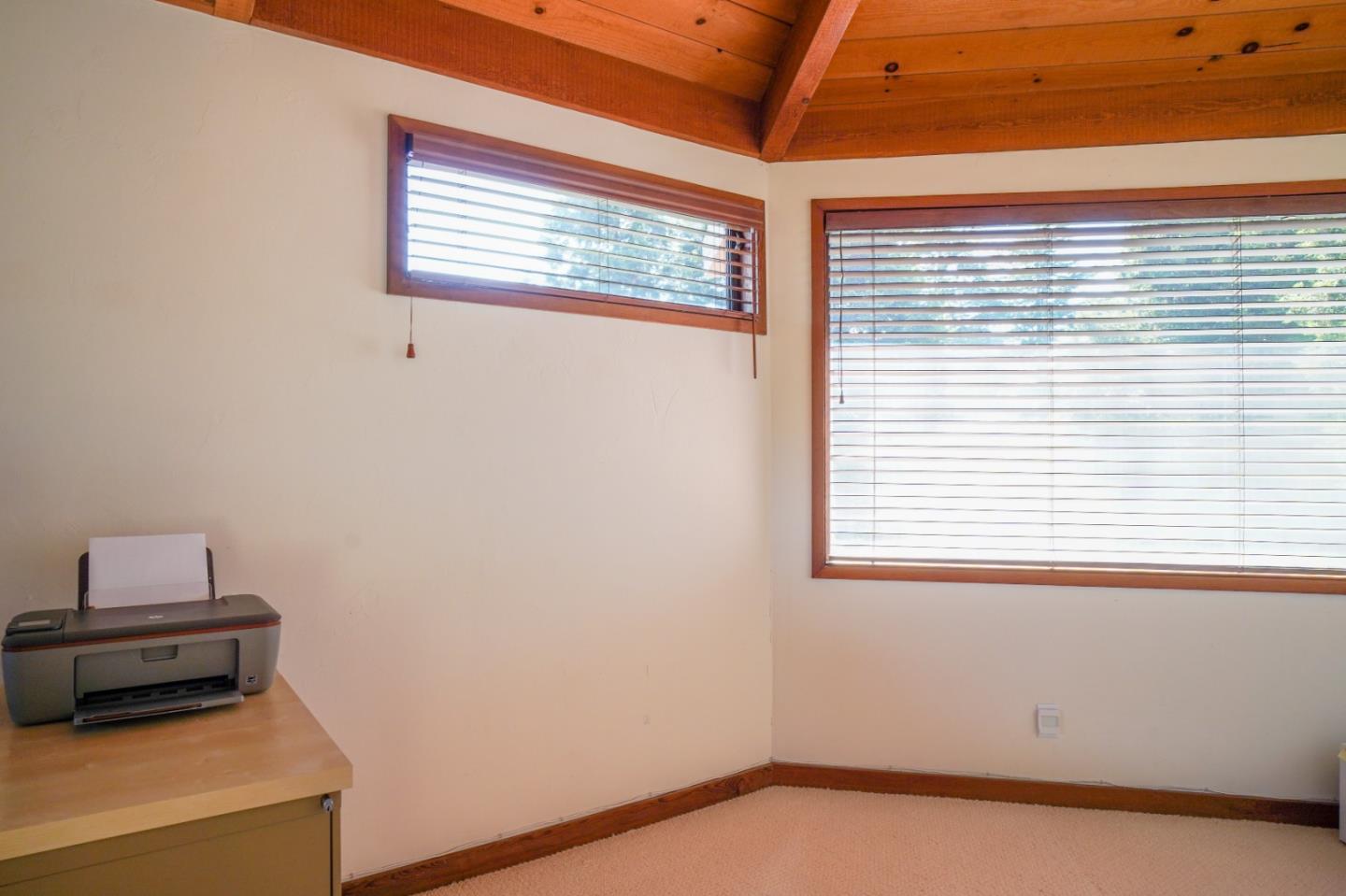 24755 Summit Field Road Carmel, CA 93923 - Photo 25 of 49 Gallery Image 25