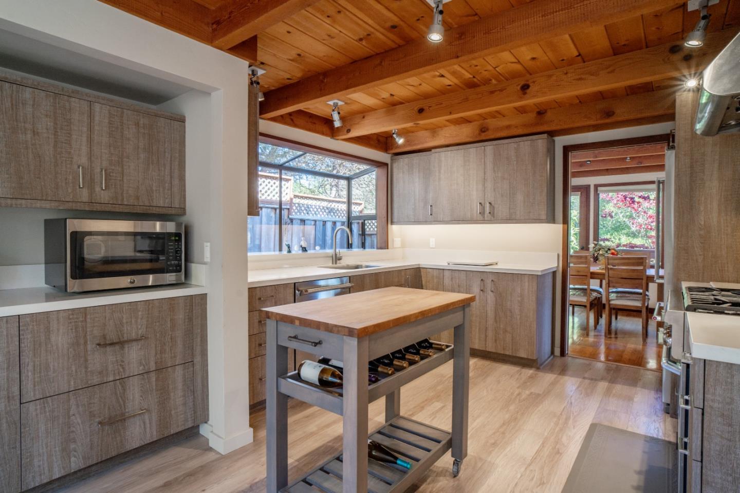 24755 Summit Field Road Carmel, CA 93923 - Photo 5 of 49 Gallery Image 5