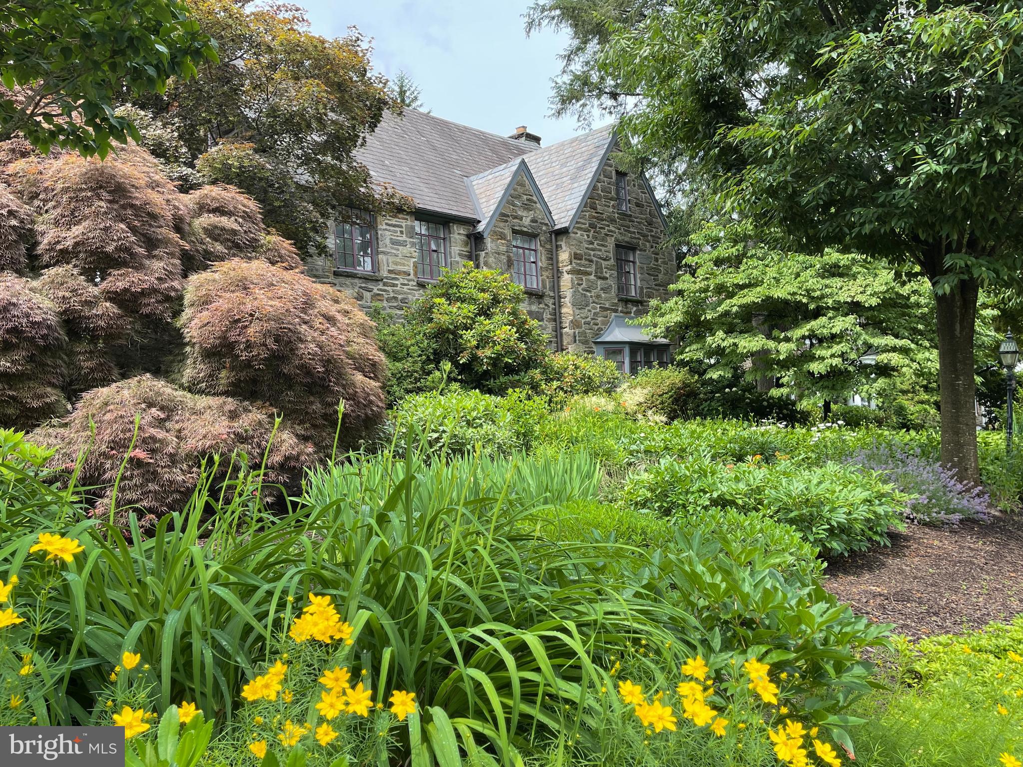 1402 Pepper Road Jenkintown, PA 19046 - Photo 35 of 45 Garden