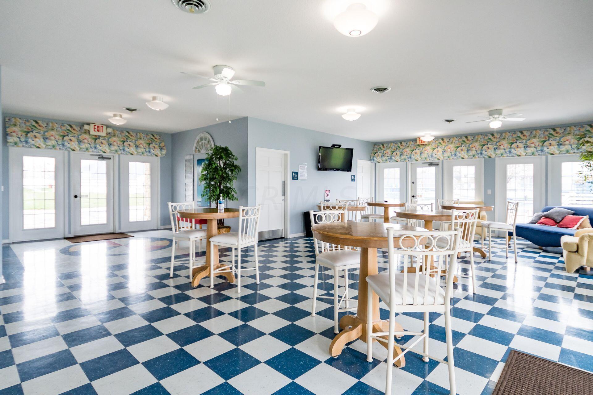 4401 Hunts Landing Road, Unit 305 Hebron, OH 43025 - Photo 42 of 51 012_dingRdHebronOH43025USA111