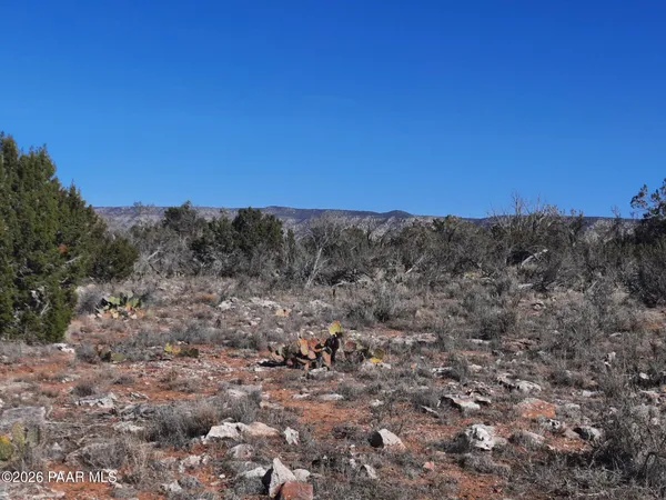 $21,500 | Lot 928 Bridge Canyon Parkway, Seligman, AZ 86337