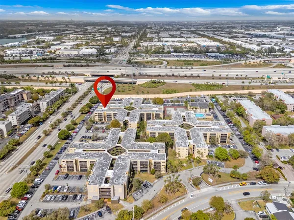 $189,000 | 8615 Northwest 8th Street, Unit 421, Miami, FL 33126