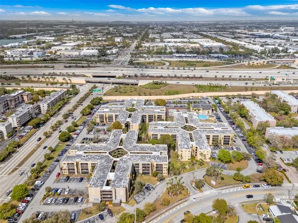 $189,000 | 8615 Northwest 8th Street, Unit 421, Miami, FL 33126