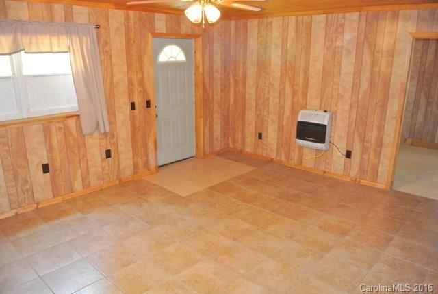 209 Oak Ridge Road Hendersonville, NC 28792 - Photo 14 of 24 Gallery Image 14