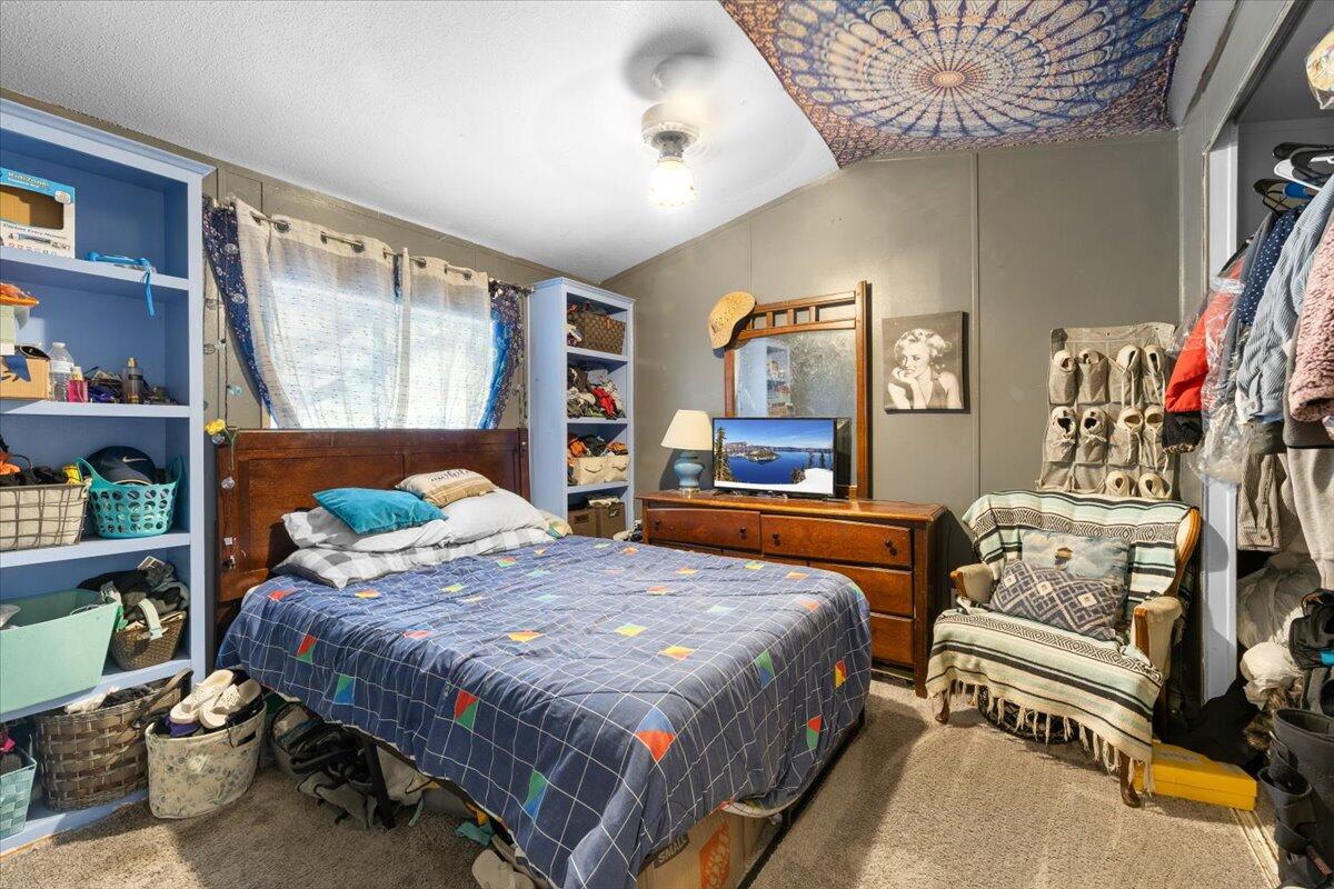 11427 Blackwell Road, Unit 2 Central Point, OR 97502 - Photo 8 of 14 14-CI_5473