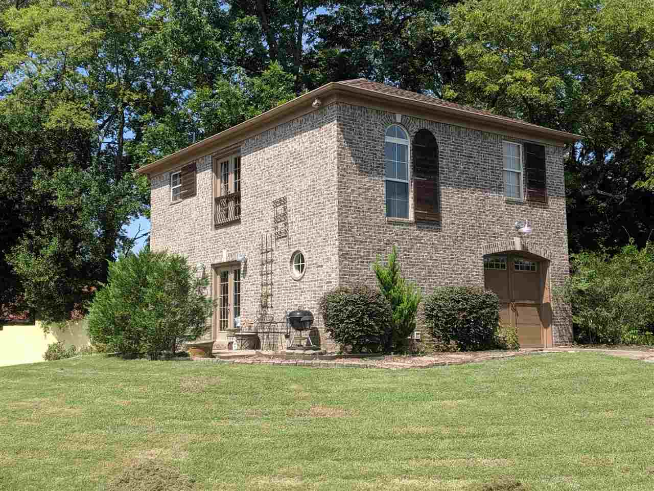 3887 Lucy Road Millington, TN 38053 - Photo 17 of 25 Separate Guesthouse w/1 Bedroom, 1.5 Baths, and 3 Bonus Rooms, with 1424 SF.