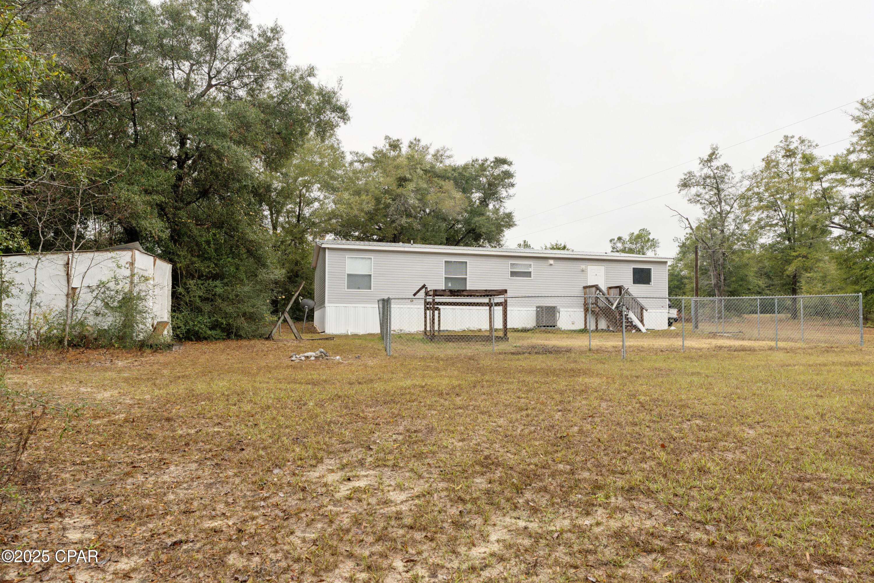 214 Lakepoint Road Alford, FL 32420 - Photo 35 of 39