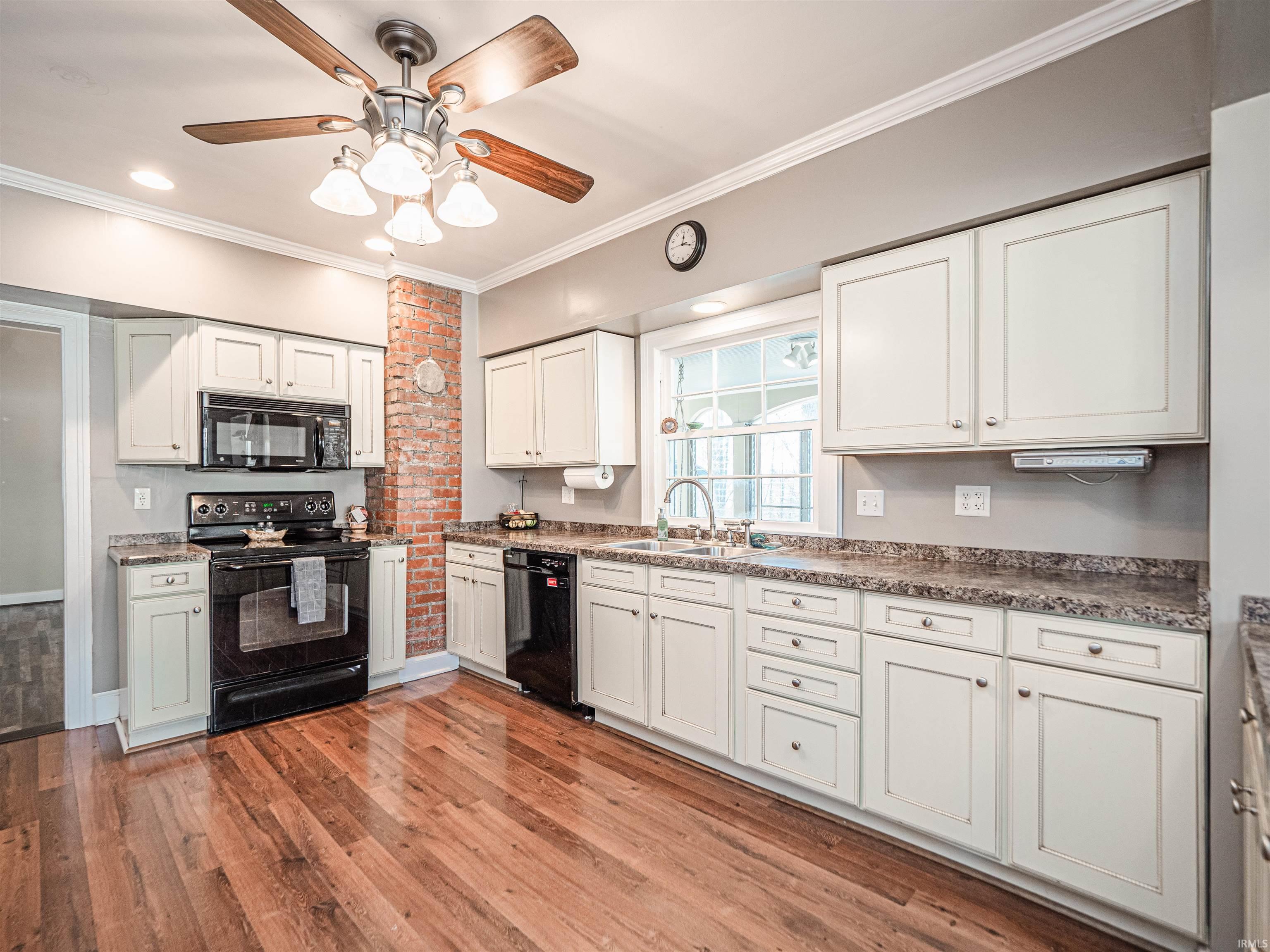 3600 Kansas Road Evansville, IN 47725 - Photo 5 of 36 Gallery Image 5