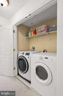 $939,000 | 11911 Kings Bridge Way, Unit 54, Rockville, MD 20852
