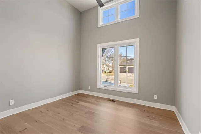 $633,800 | 2233 Southwest Crown Drive, Lee's Summit, MO 64082