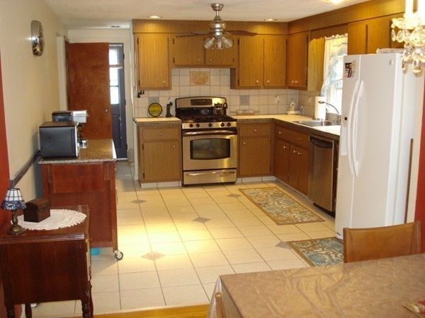 13 Circuit Road Dedham, MA 02026 - Photo 8 of 26 Gallery Image 8