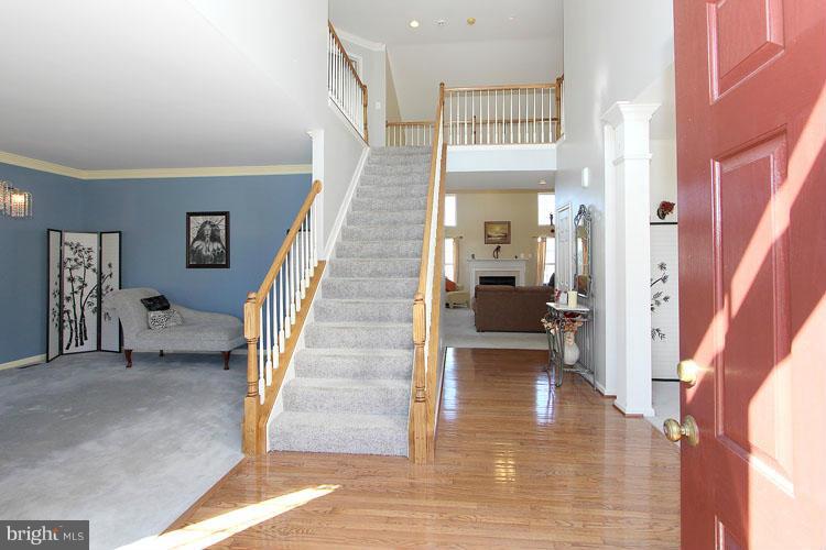 18416 Beechnut Way Boyds, MD 20841 - Photo 2 of 25 Interior (General)