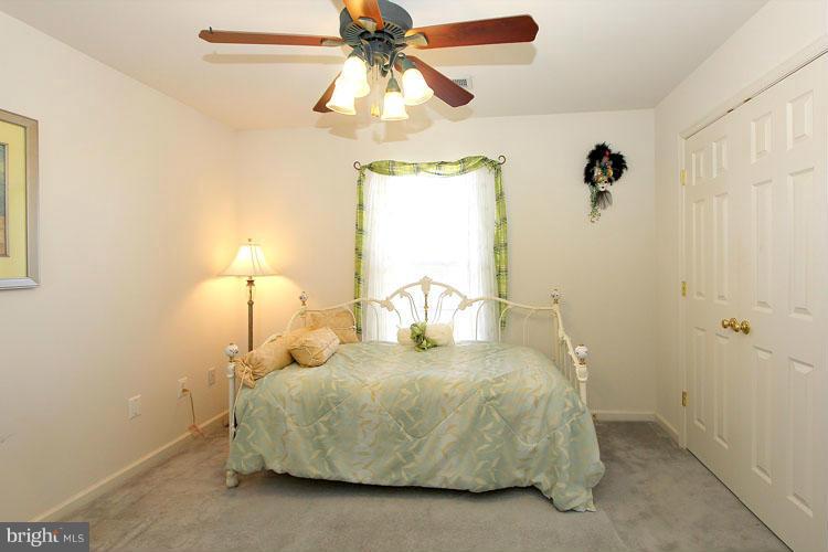 18416 Beechnut Way Boyds, MD 20841 - Photo 19 of 25 Bedroom