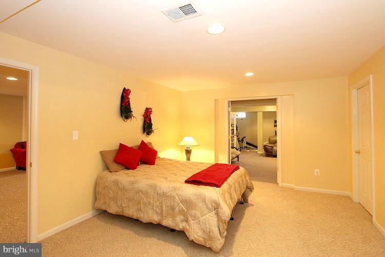 18416 Beechnut Way Boyds, MD 20841 - Photo 22 of 25 Basement