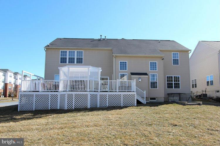 18416 Beechnut Way Boyds, MD 20841 - Photo 25 of 25 Exterior (Rear)