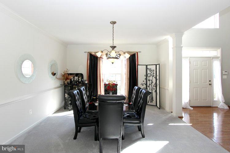 18416 Beechnut Way Boyds, MD 20841 - Photo 4 of 25 Dining Room