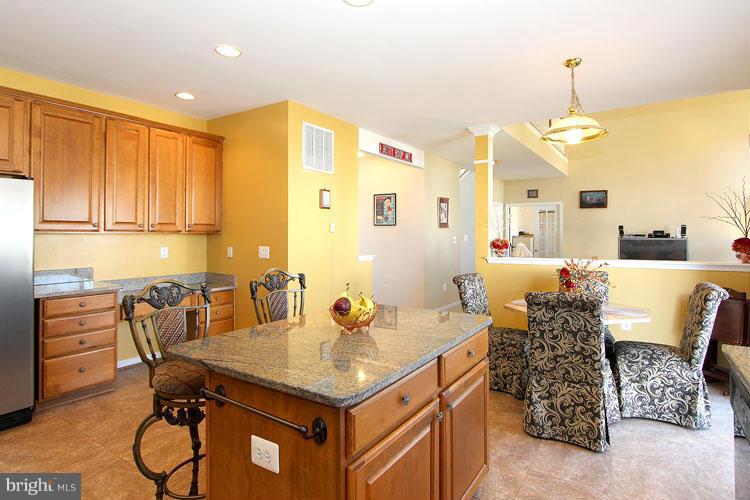 18416 Beechnut Way Boyds, MD 20841 - Photo 10 of 25 Kitchen