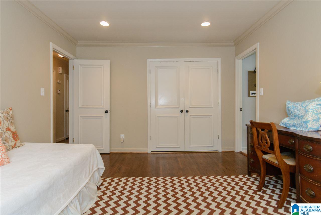 334 Lathrop Avenue Birmingham, AL 35209 - Photo 27 of 31