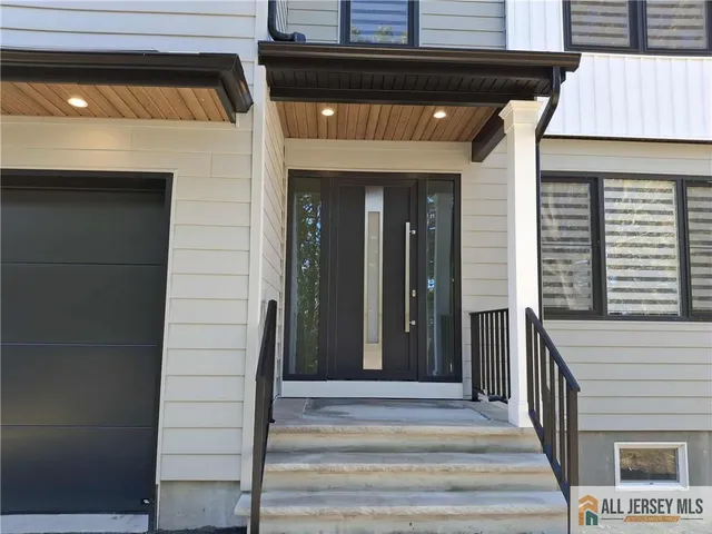 $925,000 | 440 Railroad Avenue, South Amboy, NJ 08879