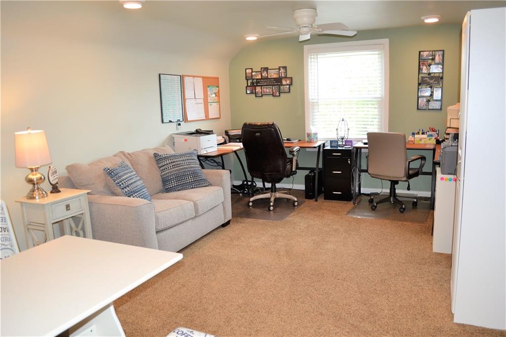 1515 Butler Road Worthington, PA 16262 - Photo 20 of 25 The 18x12 guest bedroom is currently used as an office and includes a large walk in closet and recessed lighting.