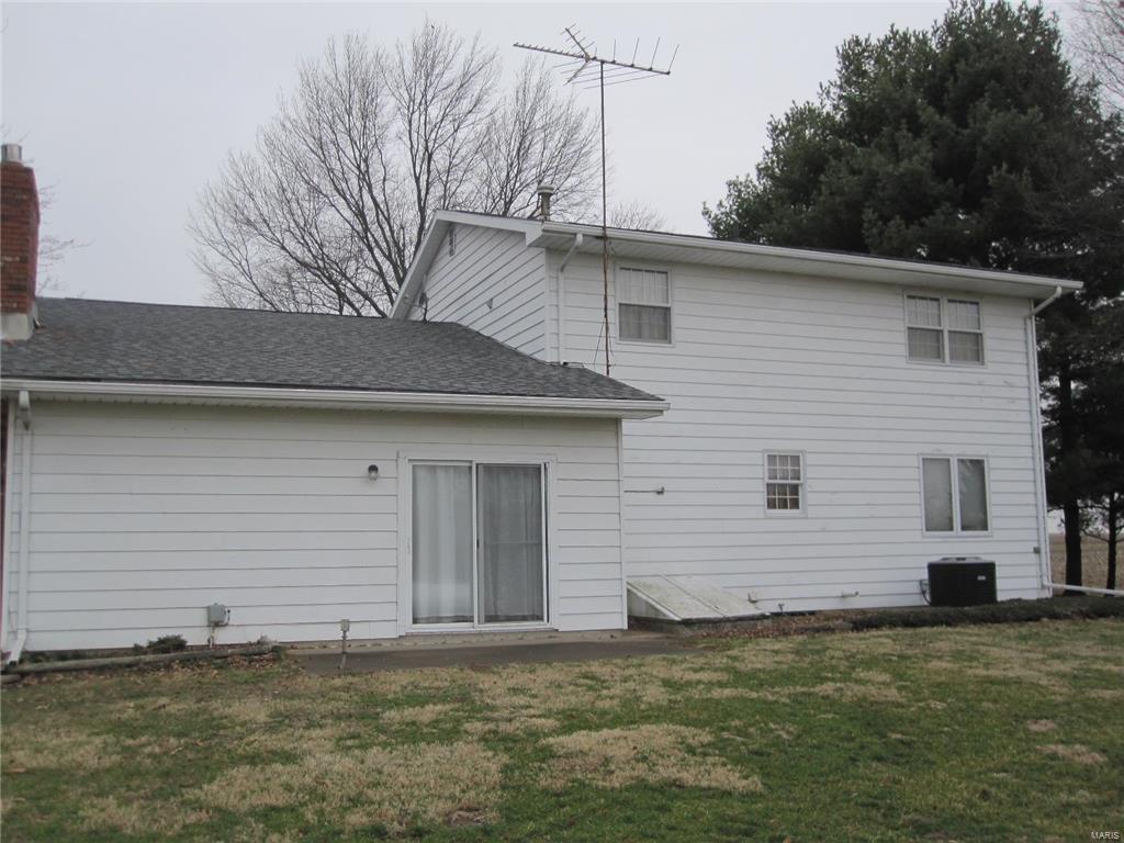 26365 Cemetery Road Jerseyville, IL 62052 - Photo 13 of 13 Gallery Image 13