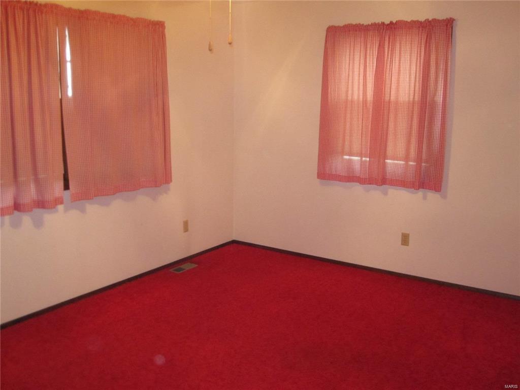 26365 Cemetery Road Jerseyville, IL 62052 - Photo 7 of 13 Gallery Image 7