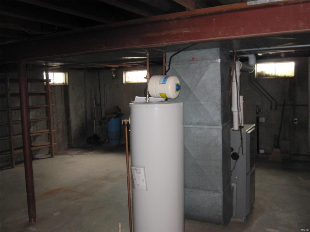 26365 Cemetery Road Jerseyville, IL 62052 - Photo 10 of 13 Gallery Image 10