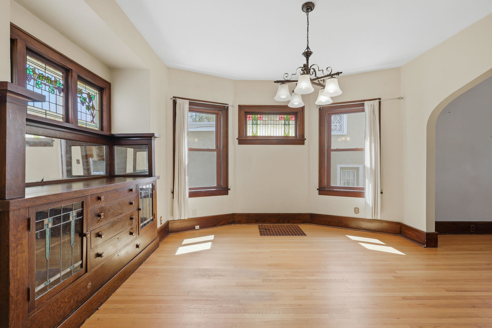 2036 13th Street Moline, IL 61265 - Photo 12 of 45