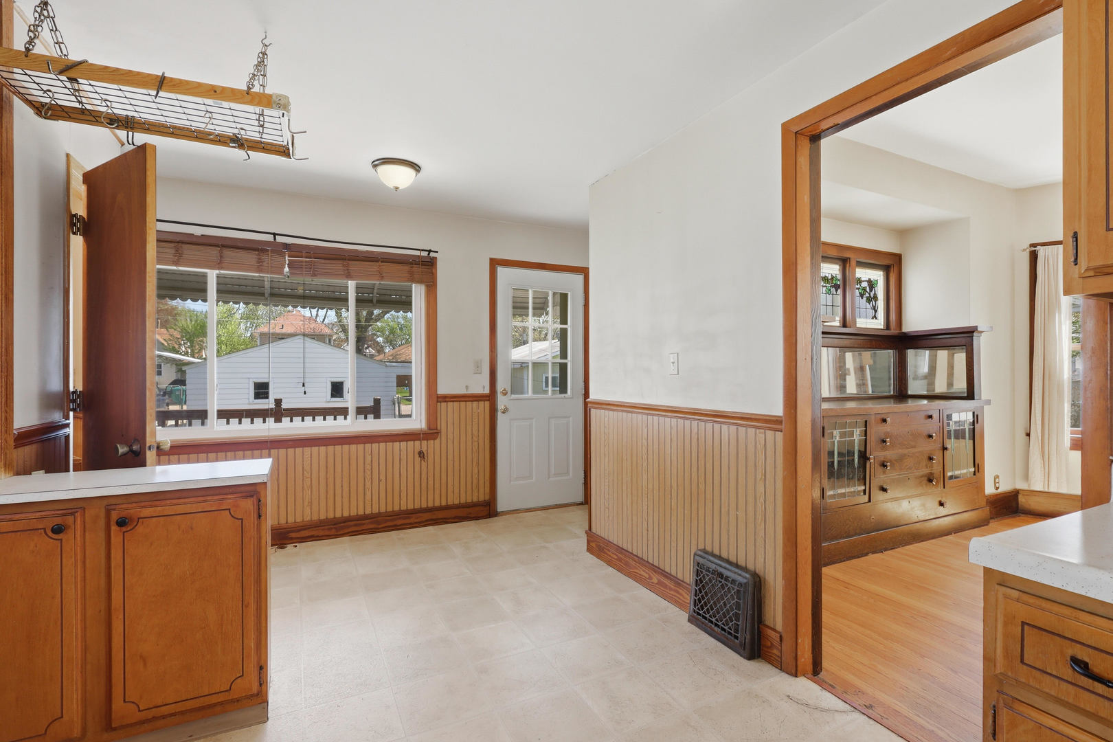 2036 13th Street Moline, IL 61265 - Photo 19 of 45