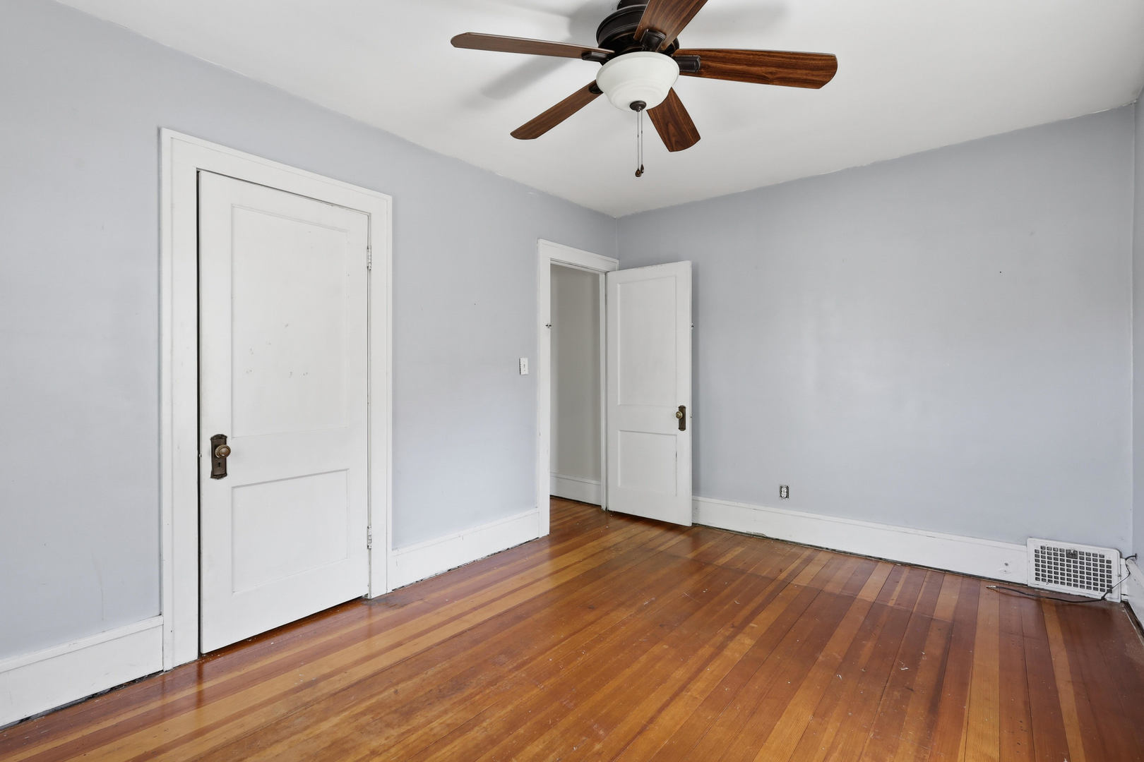 2036 13th Street Moline, IL 61265 - Photo 26 of 45