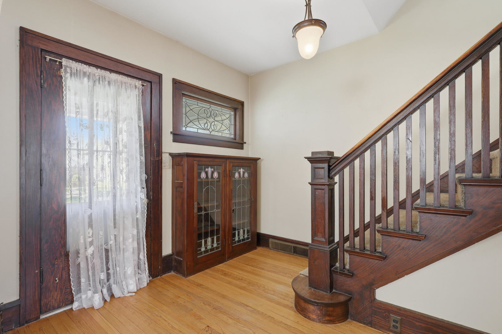 2036 13th Street Moline, IL 61265 - Photo 5 of 45