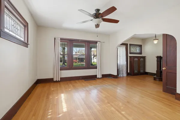 $179,000 | 2036 13th Street, Moline, IL 61265