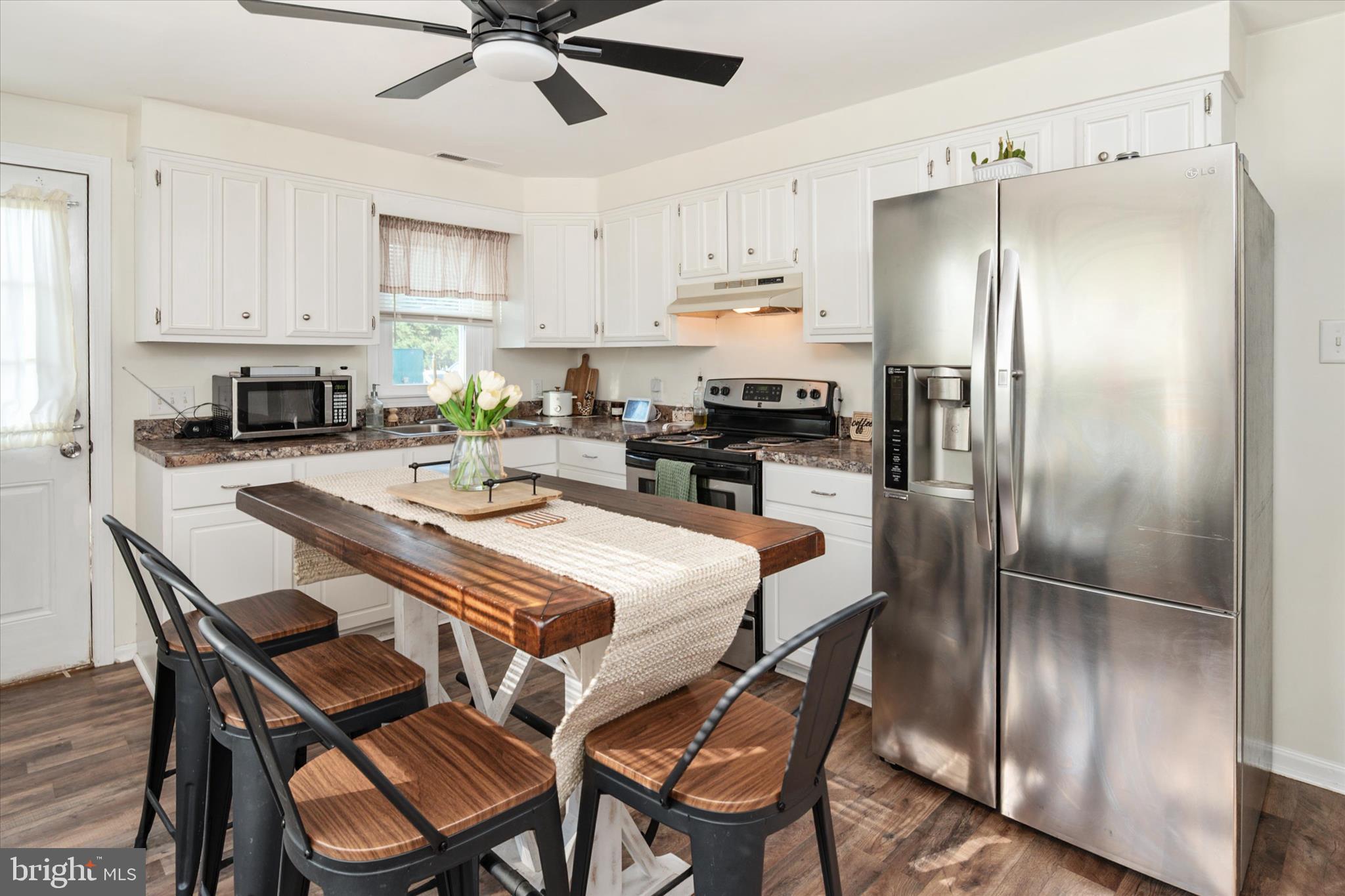 4 Maple Avenue Ridgely, MD 21660 - Photo 12 of 33 Stainless Steel Appliances