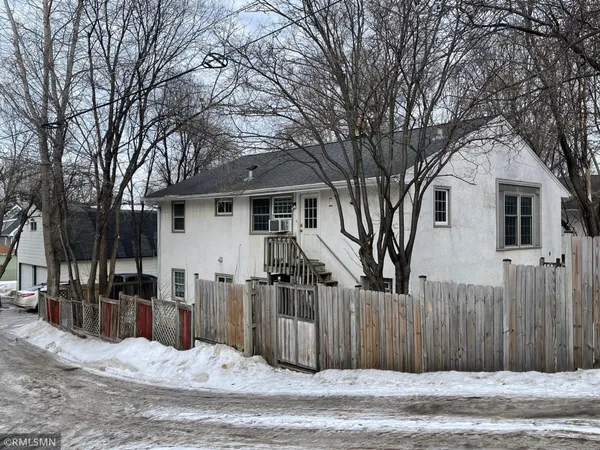 $414,900 | 151-153 Page Street West, St. Paul, MN 55107