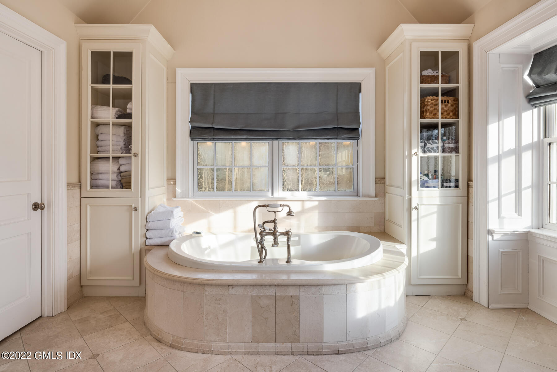 269 Round Hill Road Greenwich, CT 06831 - Photo 14 of 30 269 Round Hill Rd 29 - WEB