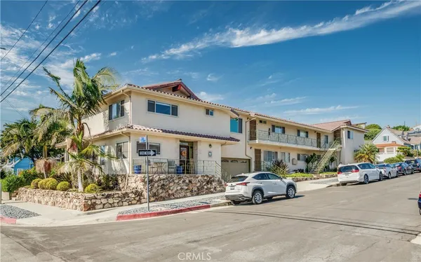 $2,800 | 3655 Almeria Street, Unit 6, San Pedro, CA 90731