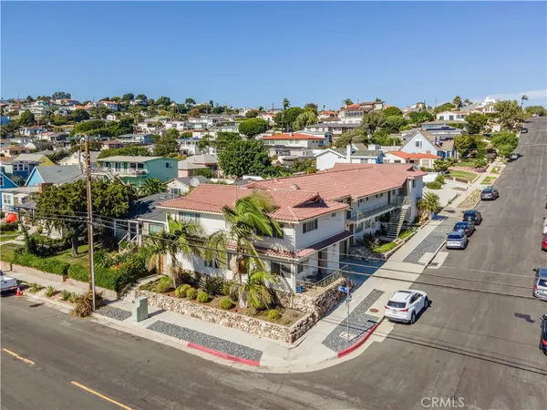 $2,800 | 3655 Almeria Street, Unit 6, San Pedro, CA 90731