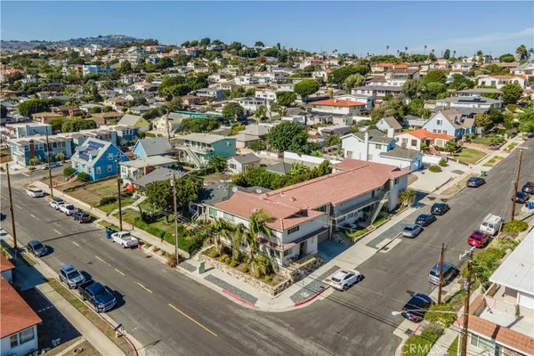 $2,800 | 3655 Almeria Street, Unit 6, San Pedro, CA 90731