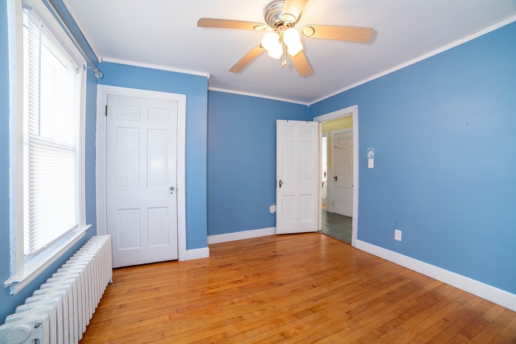 25 Dixfield Road Worcester, MA 01606 - Photo 16 of 26