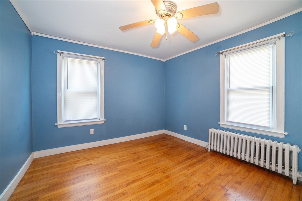25 Dixfield Road Worcester, MA 01606 - Photo 18 of 26