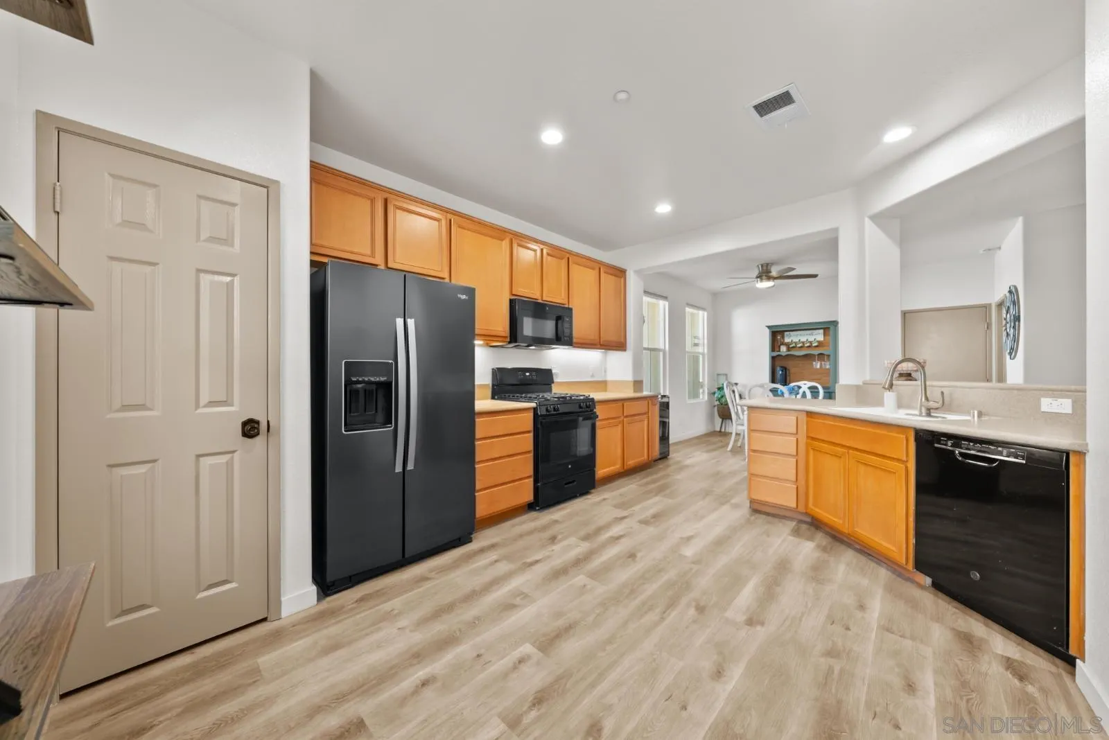 1600 Avery Road San Marcos, CA 92078 - Photo 4 of 29
