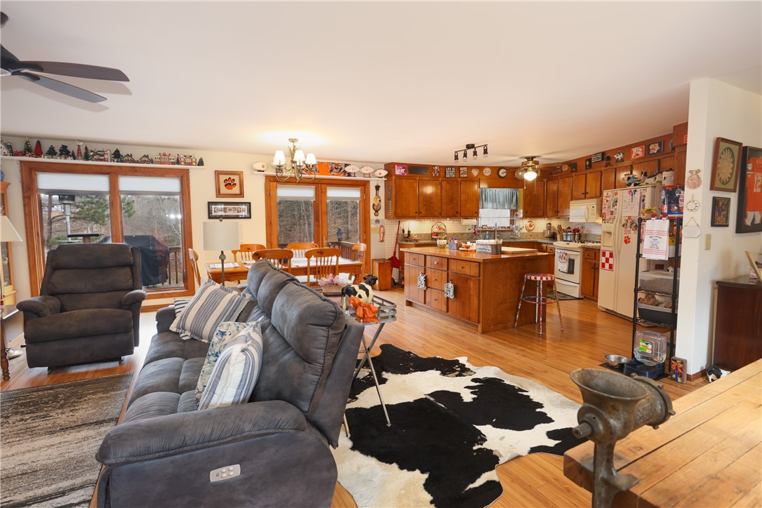 518 Inlet Drive Seneca, SC 29672 - Photo 16 of 48