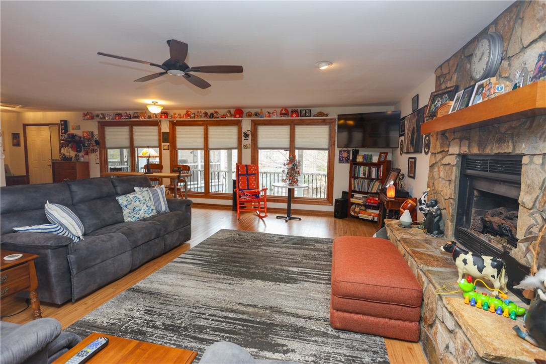 518 Inlet Drive Seneca, SC 29672 - Photo 19 of 48