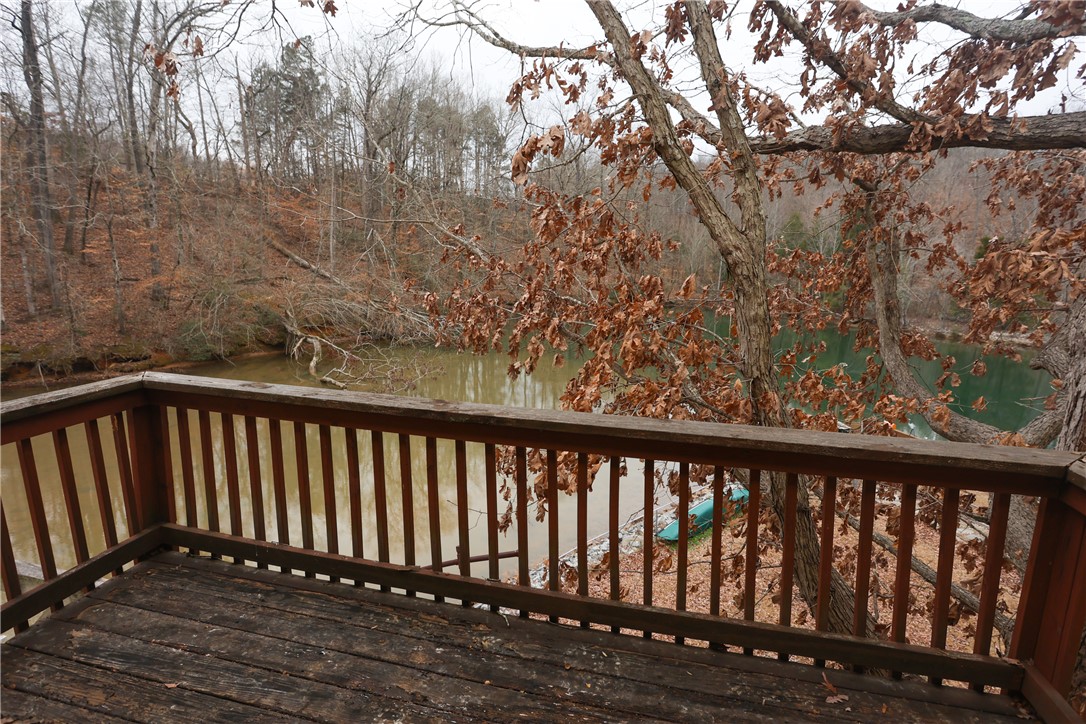 518 Inlet Drive Seneca, SC 29672 - Photo 24 of 48 Primary bedroom porch.