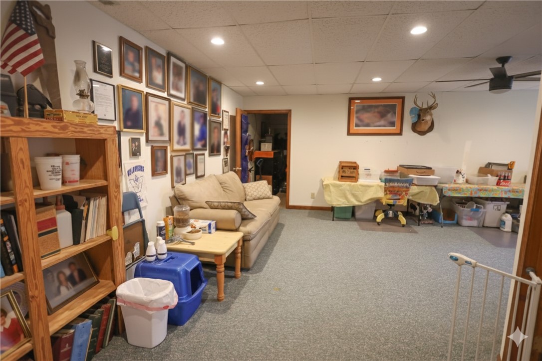 518 Inlet Drive Seneca, SC 29672 - Photo 27 of 48 Basement great room.