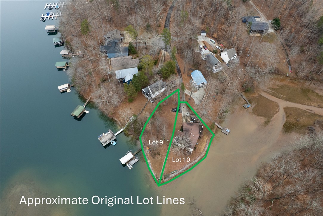 518 Inlet Drive Seneca, SC 29672 - Photo 5 of 48 Check with Seneca / Oconee on re-subdividing lots and possibility on building another home on Lot 9 if interested..