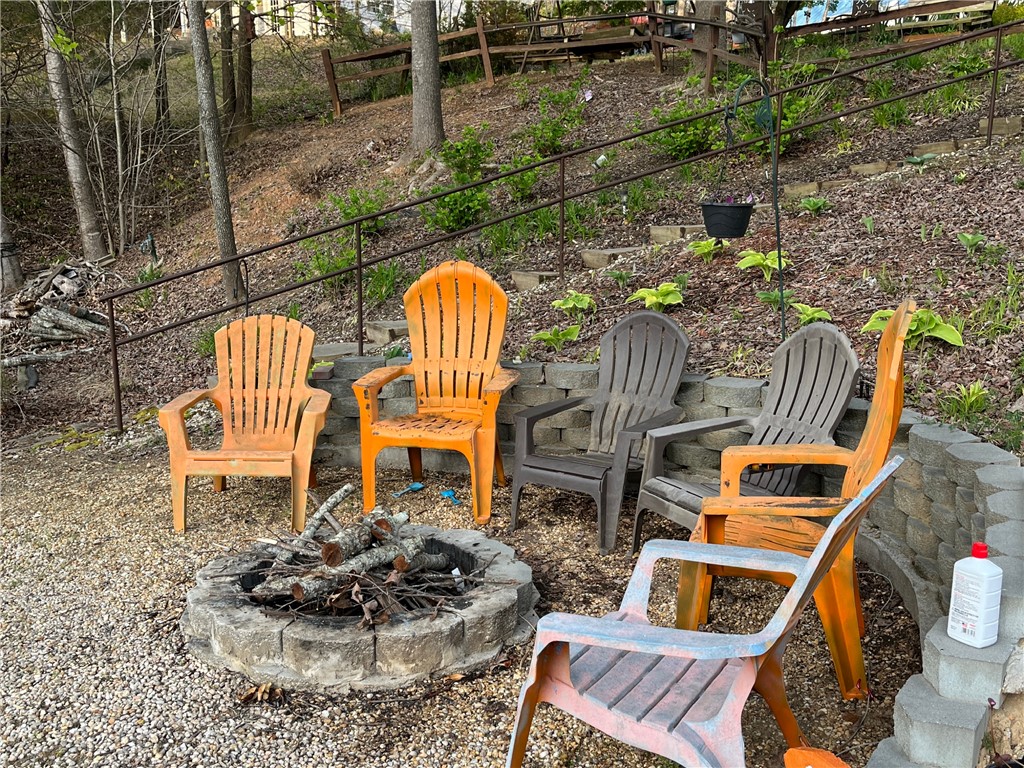 518 Inlet Drive Seneca, SC 29672 - Photo 9 of 48