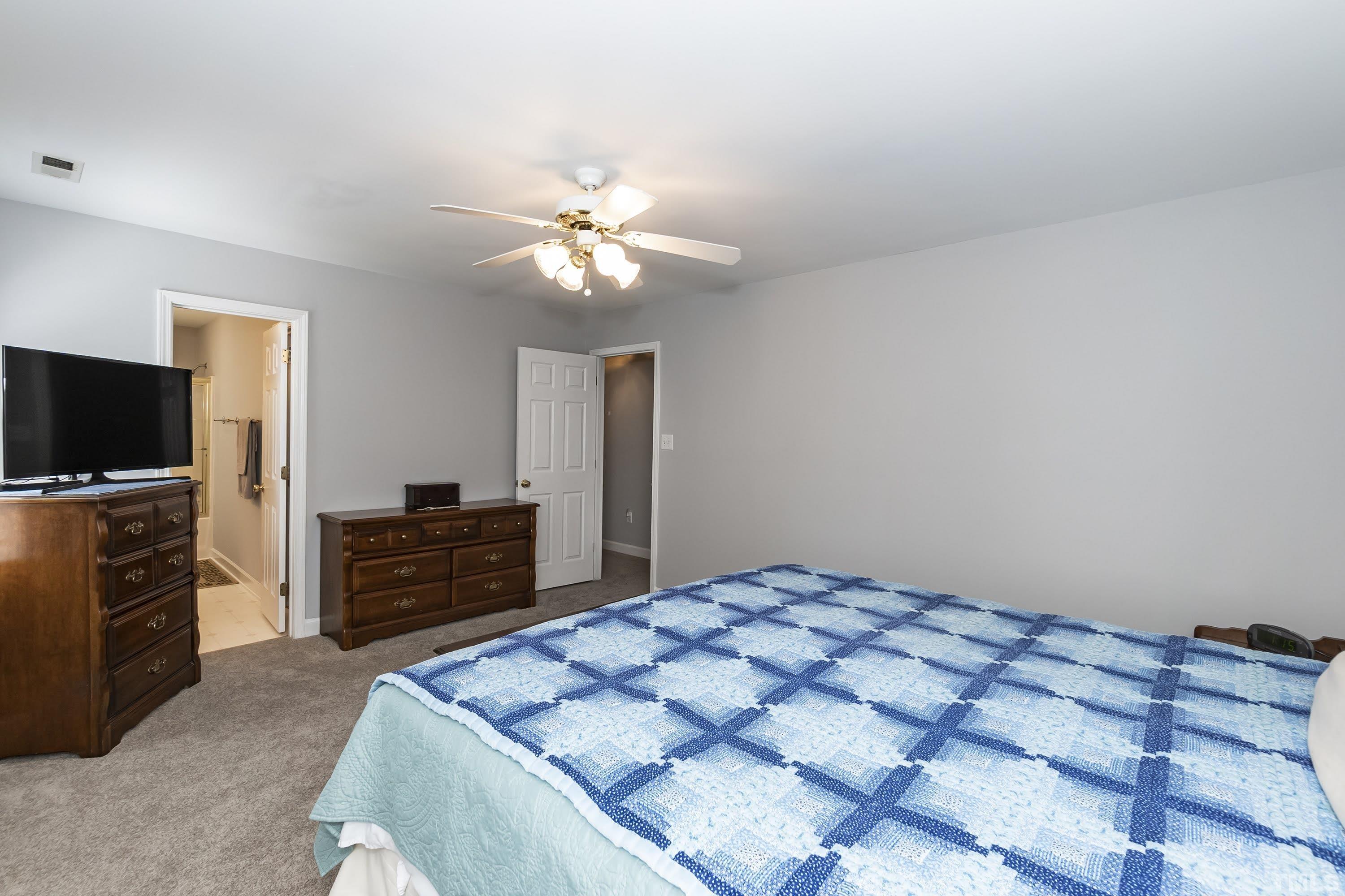 5416 Neuse View Drive Raleigh, NC 27610 - Photo 16 of 30 Gallery Image 16