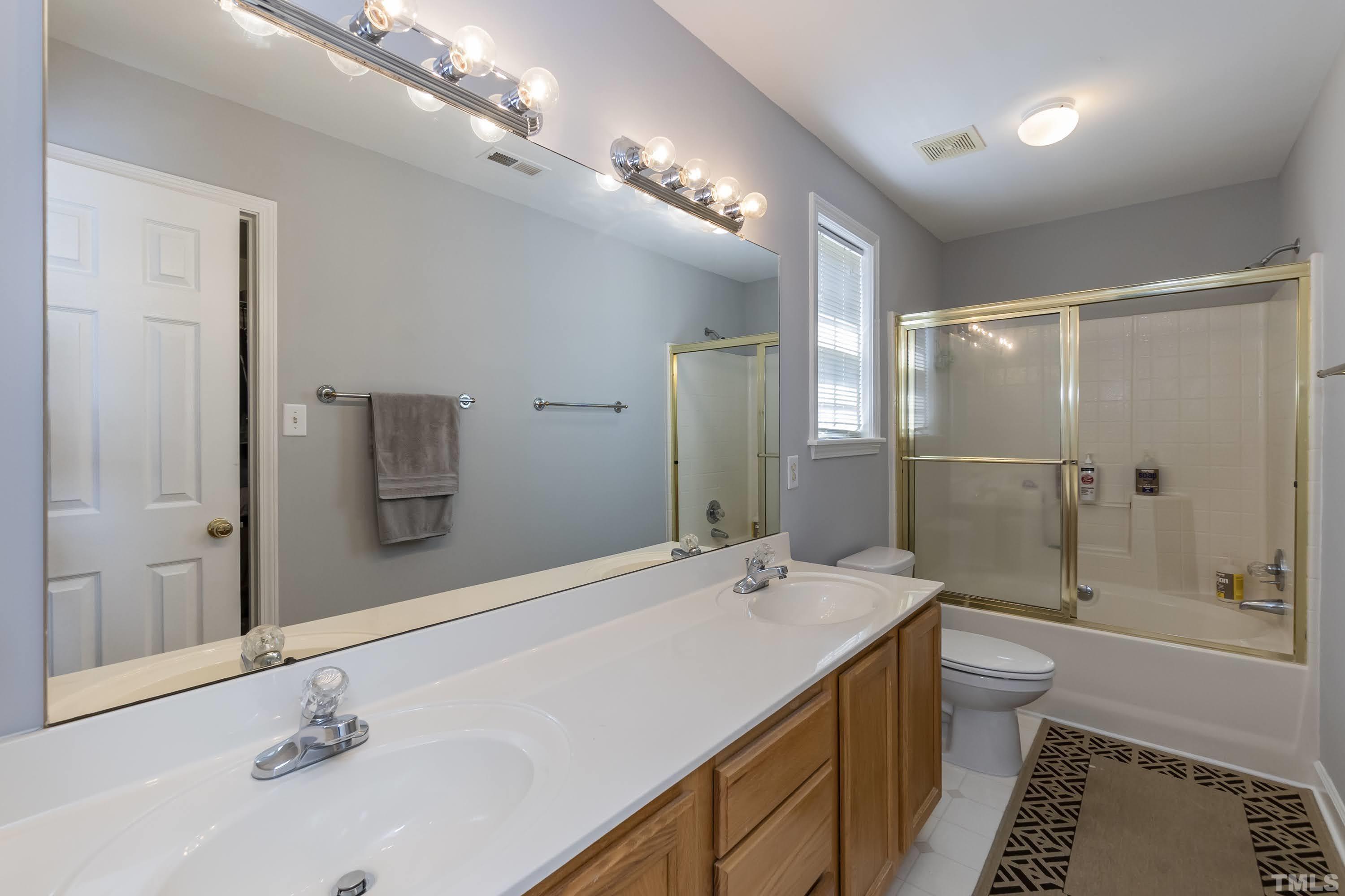 5416 Neuse View Drive Raleigh, NC 27610 - Photo 19 of 30 Gallery Image 19