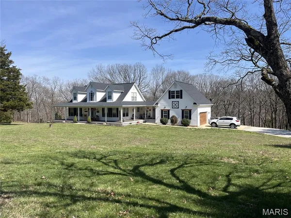 $589,900 | 766 Eagles View Lane, St. Clair, MO 63077